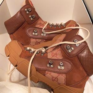 Gucci flashtrek GG Hightop